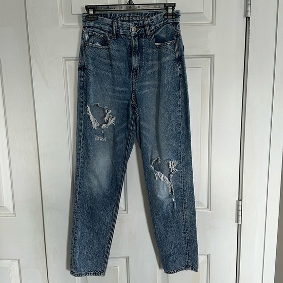 American Eagle Curvy Mom Jean size 00 - Picture 1 of 4